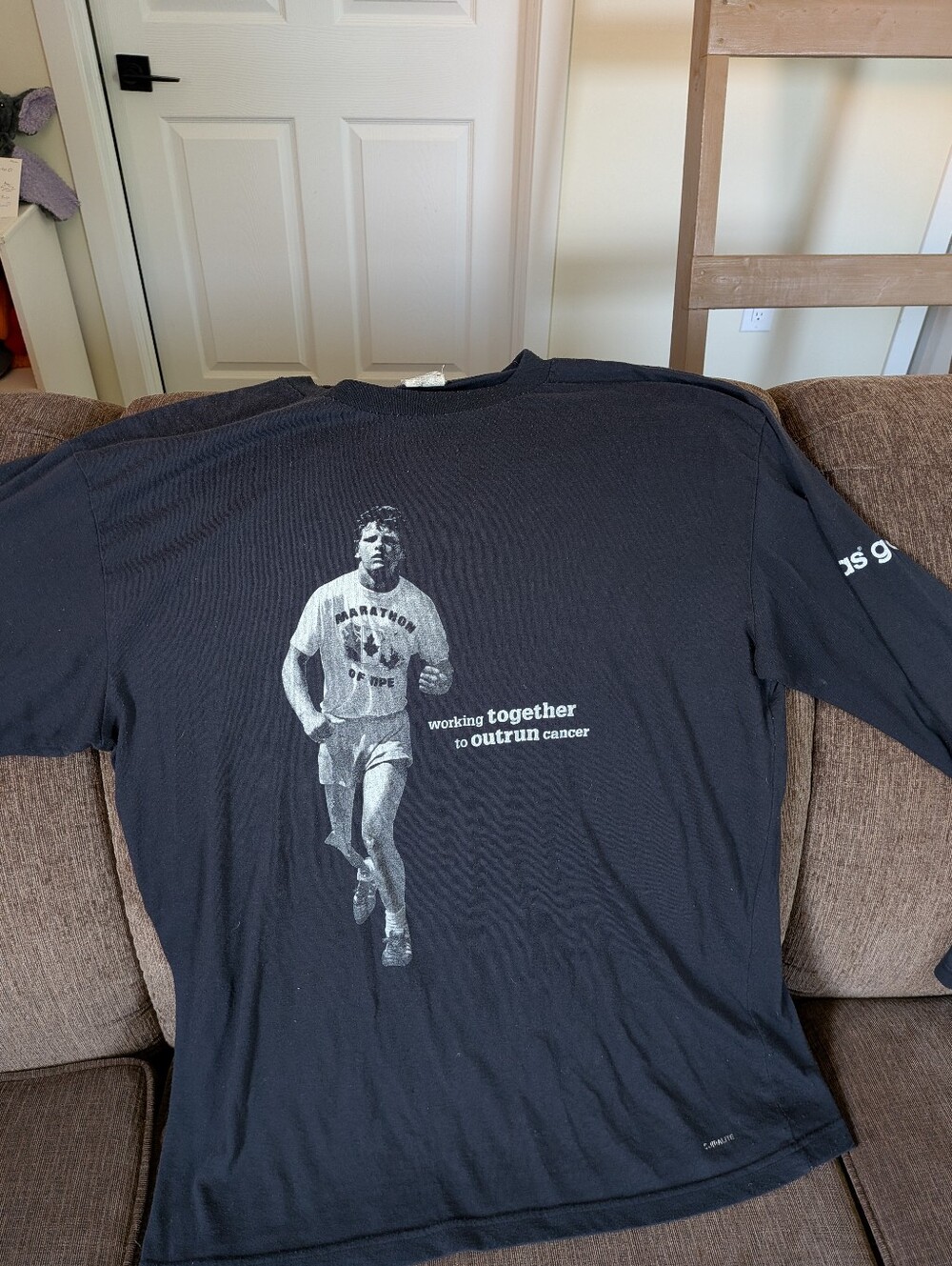 2000s Terry Fox Adidas Long Sleeve (Men's XL)